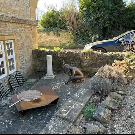 Clematis Cottage Stow-On-The-Wold Exterior photo